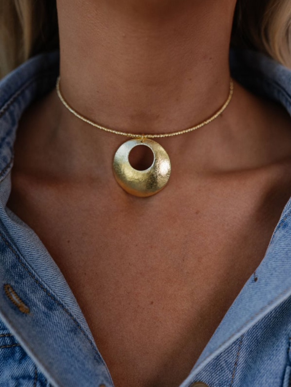 Gold Disc Pendant Choker Necklace - Women Jewelry